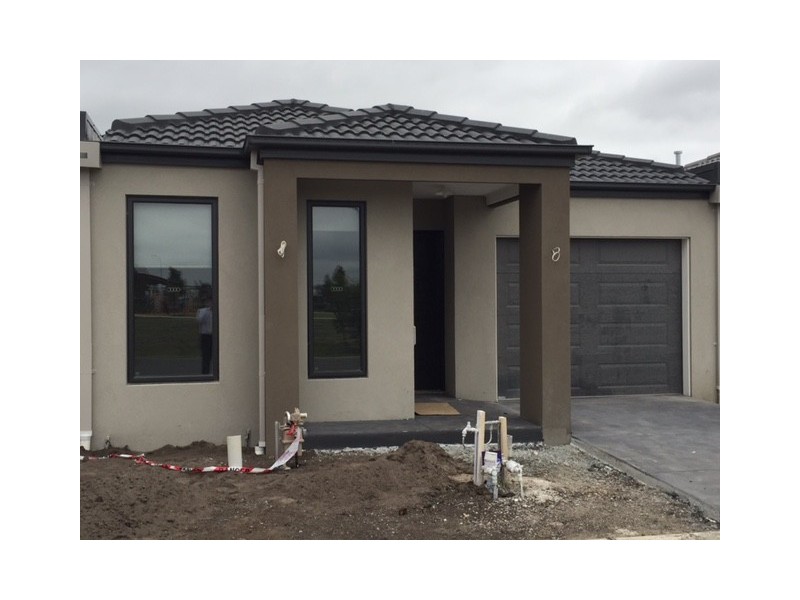 47 Wilkiea Crescent, Cranbourne North VIC 3977