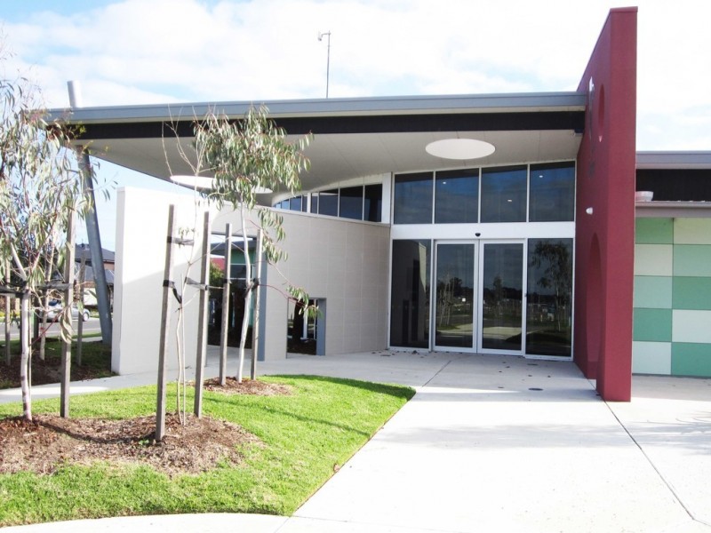 47 Wilkiea Crescent, Cranbourne North VIC 3977