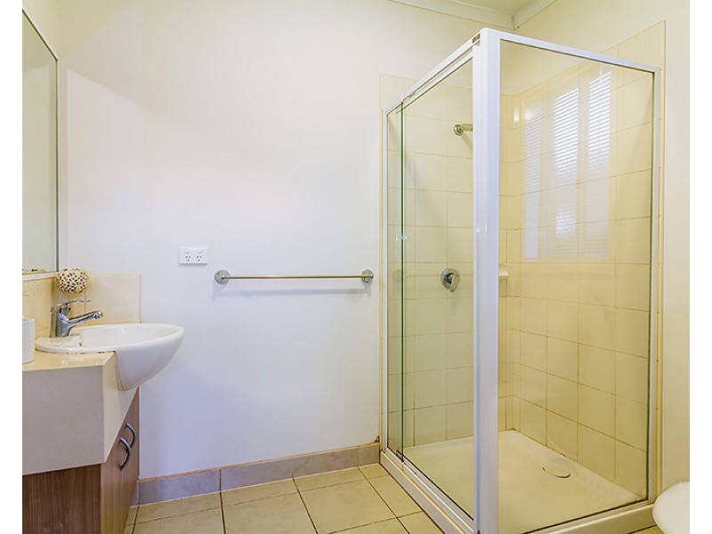 32 Silverwattle Drive, Lyndhurst VIC 3975