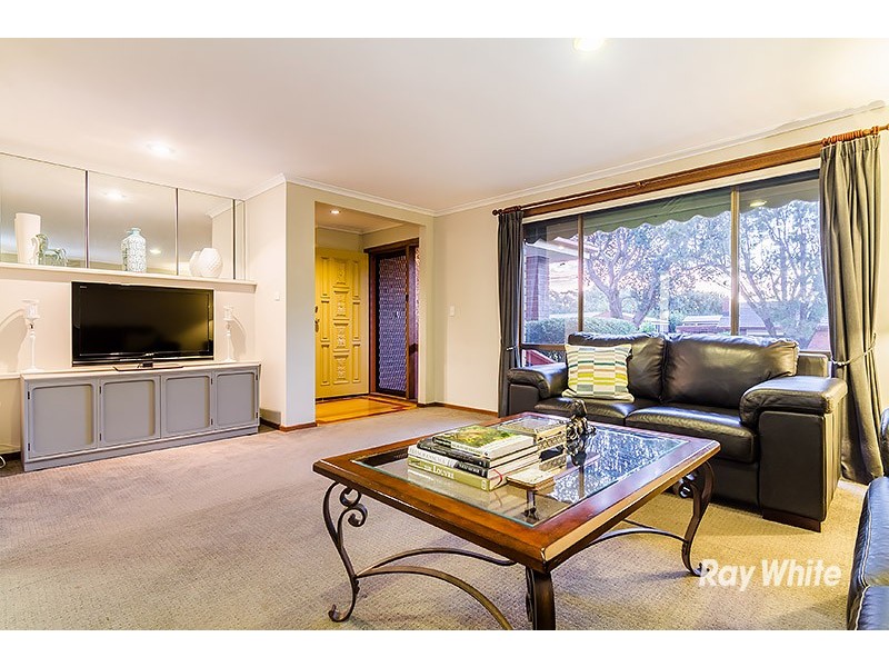 7 Rimfire Crescent, Cranbourne VIC 3977