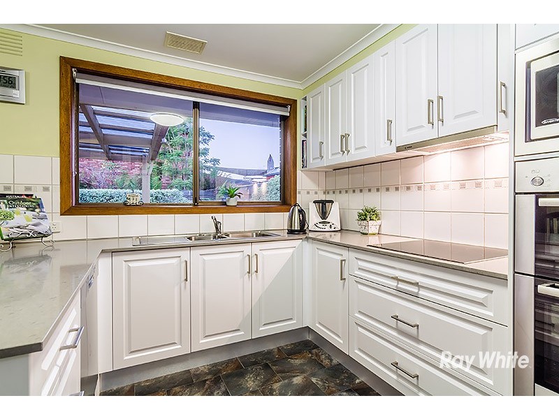 7 Rimfire Crescent, Cranbourne VIC 3977