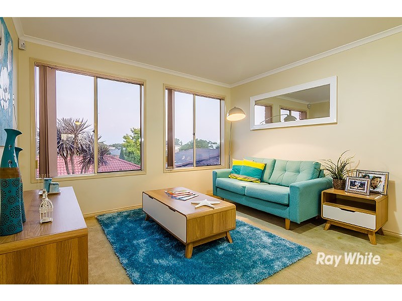 6 Waterbush Crescent, Lyndhurst VIC 3975