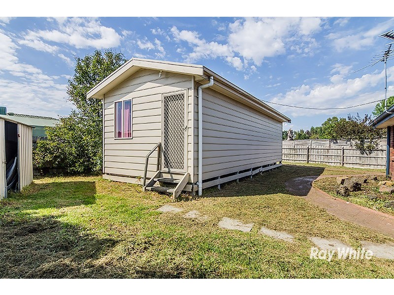 5 Insignia Crescent, Berwick VIC 3806