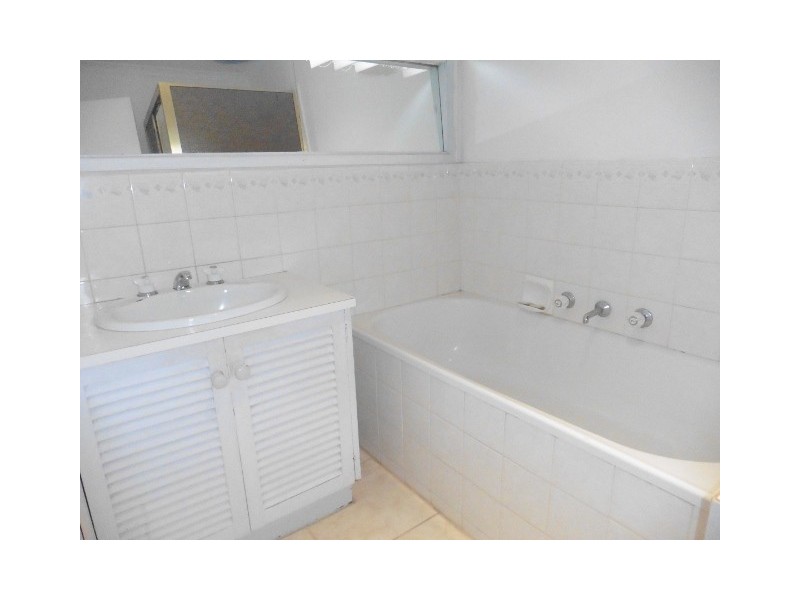 9 Bourke Road, Cranbourne VIC 3977