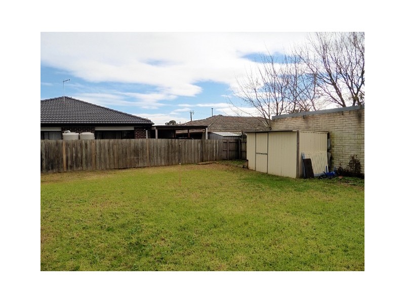 9 Bourke Road, Cranbourne VIC 3977