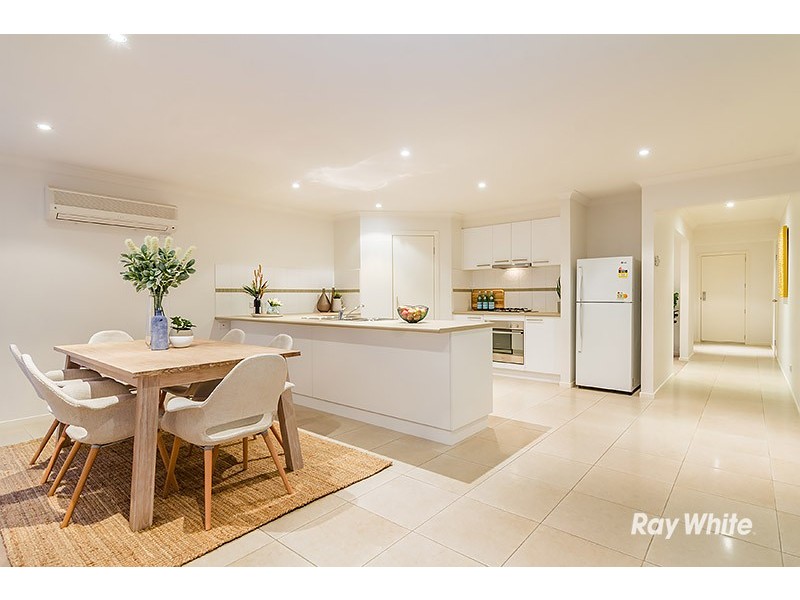 30 Merriwee Chase, Sandhurst VIC 3977