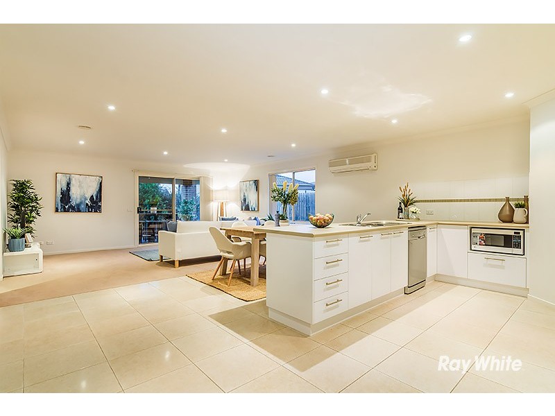 30 Merriwee Chase, Sandhurst VIC 3977