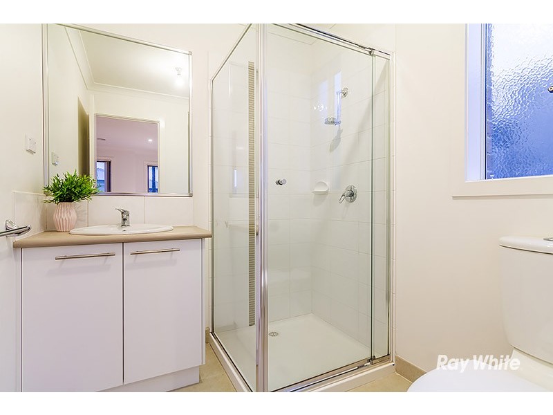 30 Merriwee Chase, Sandhurst VIC 3977