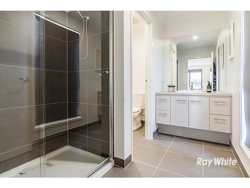 103 Alarah Boulevard, Cranbourne West VIC 3977