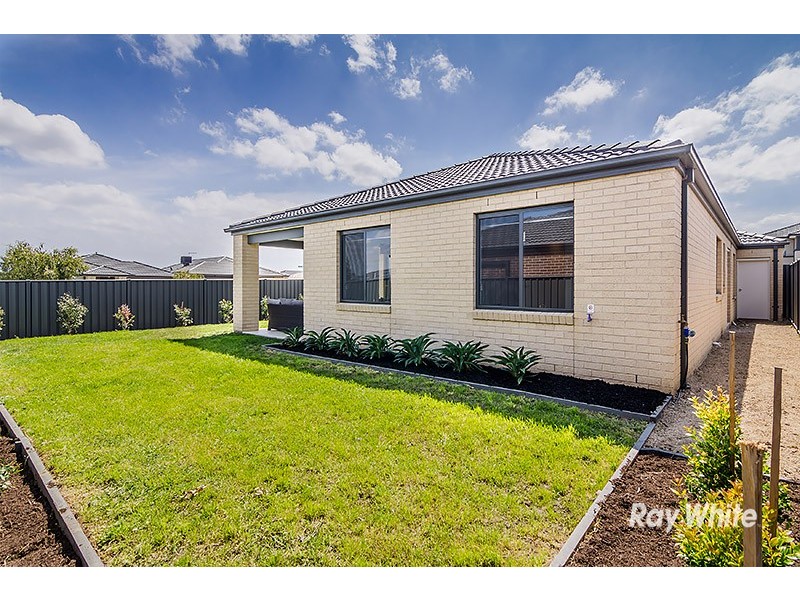 103 Alarah Boulevard, Cranbourne West VIC 3977