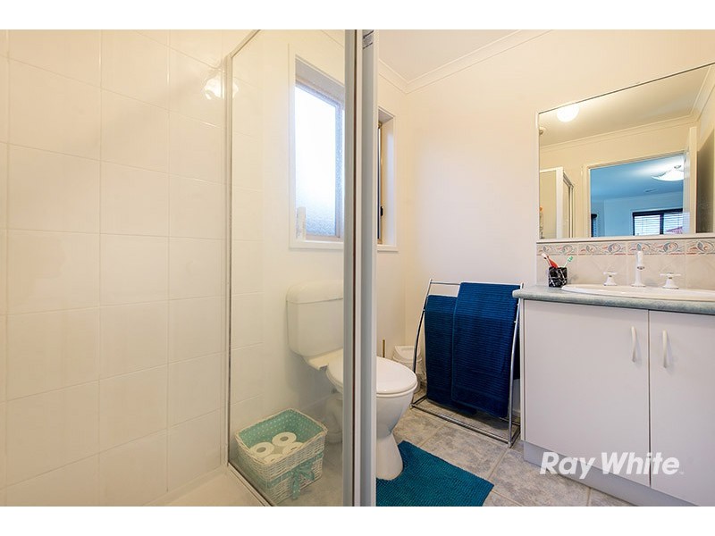 10 Gilja Court, Cranbourne West VIC 3977