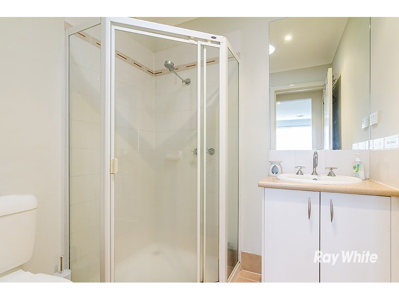 17 Boronia Avenue, Cranbourne VIC 3977