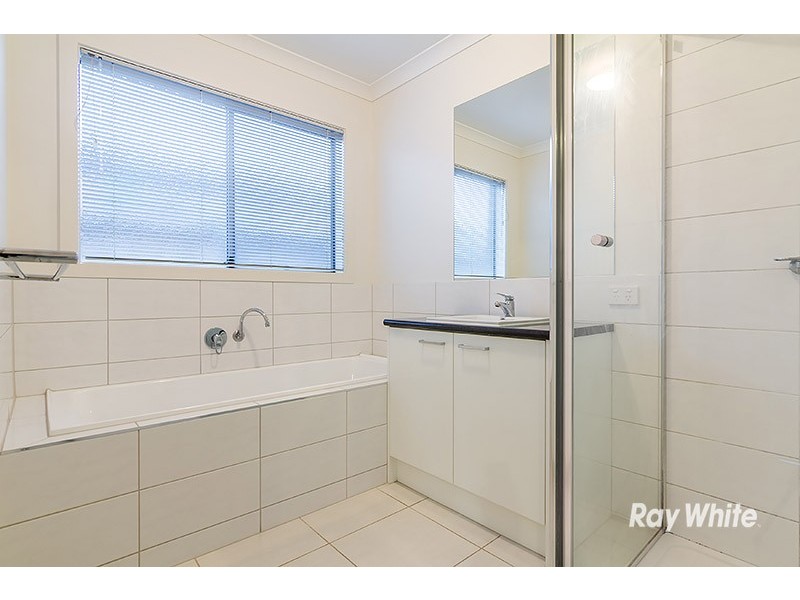 9 Queensberry Street, Cranbourne West VIC 3977