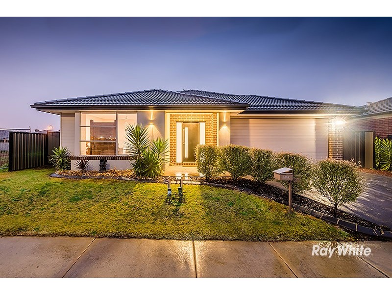 20 Dream Avenue, Clyde North VIC 3978