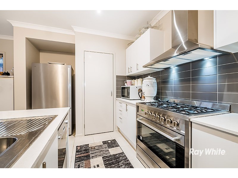 20 Dream Avenue, Clyde North VIC 3978