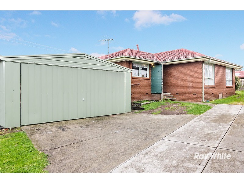 64 Wallace Road, Cranbourne VIC 3977