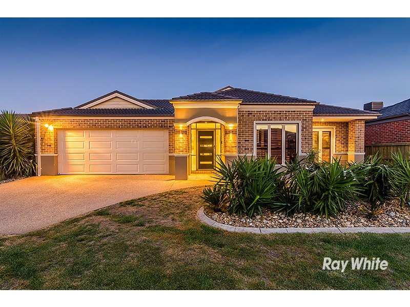 16 Island Circuit, Lyndhurst VIC 3975