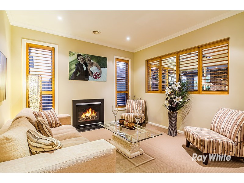 16 Island Circuit, Lyndhurst VIC 3975