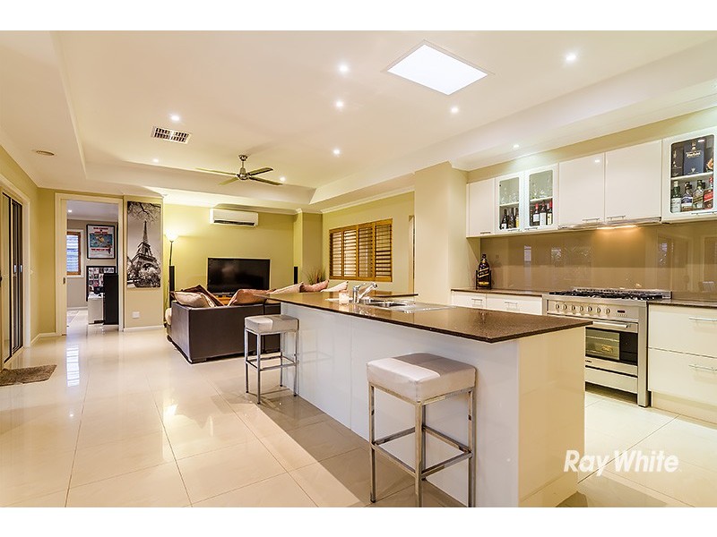 16 Island Circuit, Lyndhurst VIC 3975