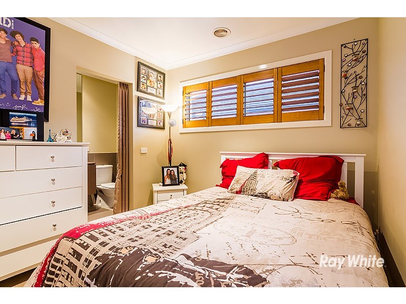 16 Island Circuit, Lyndhurst VIC 3975