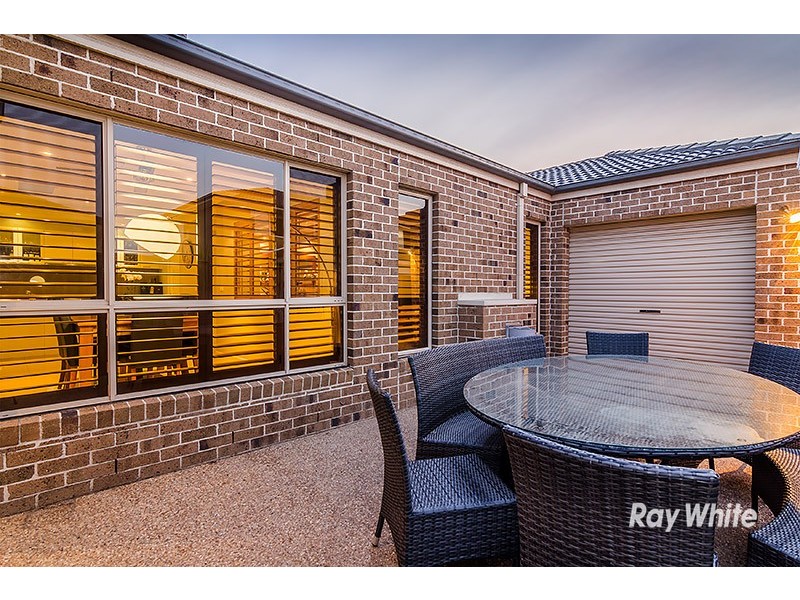 16 Island Circuit, Lyndhurst VIC 3975