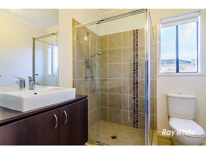 43 Gregson Grove, Lyndhurst VIC 3975