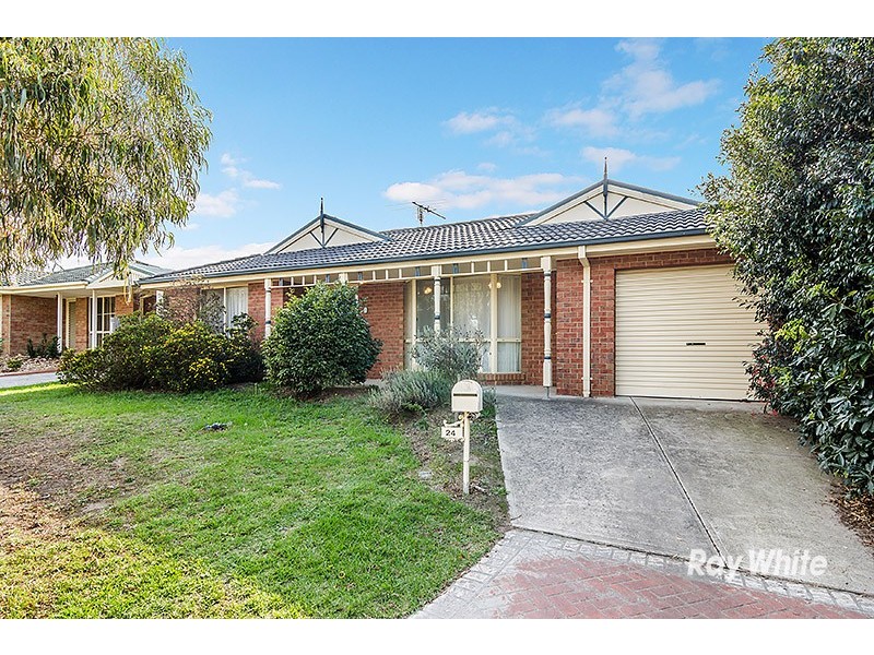 24 Darvell Court, Pakenham VIC 3810
