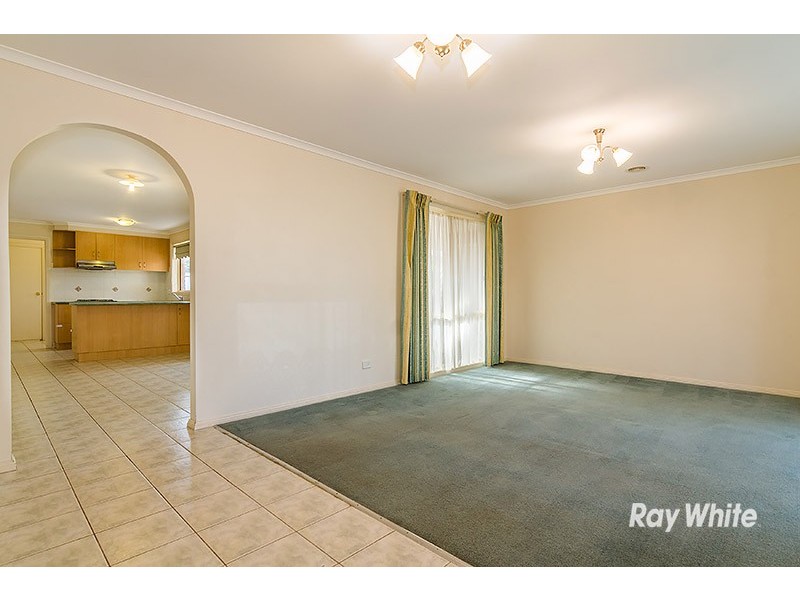 24 Darvell Court, Pakenham VIC 3810