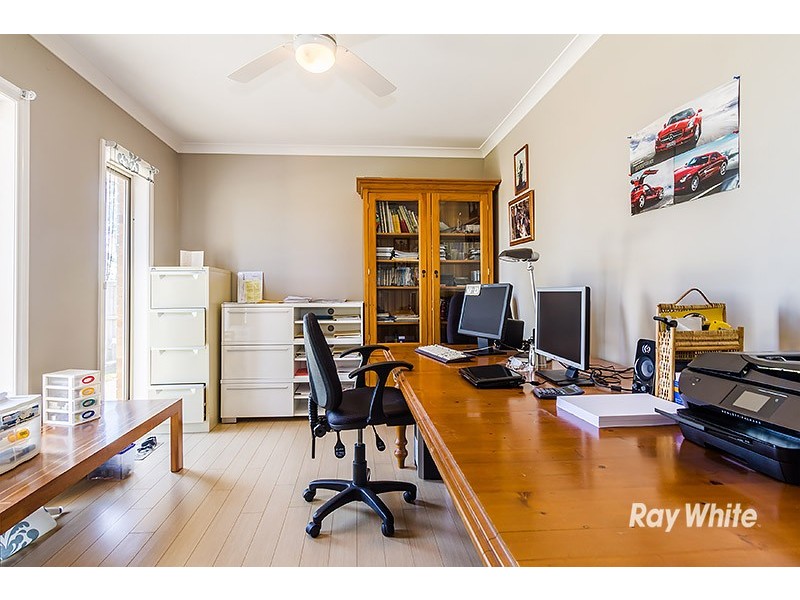 1 Donohue Street, Cranbourne East VIC 3977