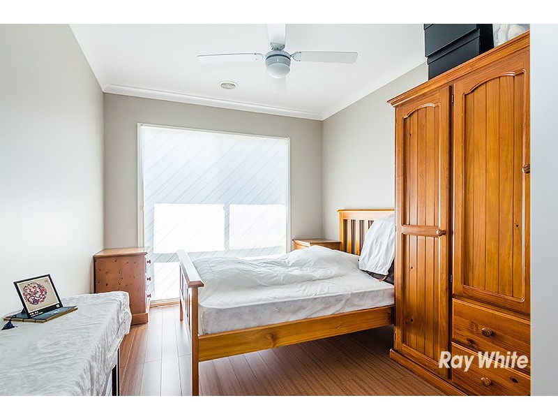 1 Donohue Street, Cranbourne East VIC 3977