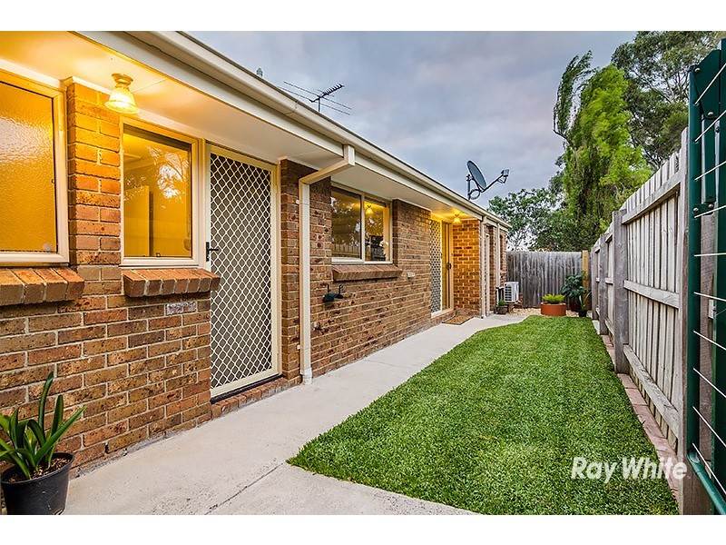 2/123 Fordholm Road, Hampton Park VIC 3976