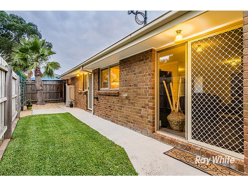 2/123 Fordholm Road, Hampton Park VIC 3976