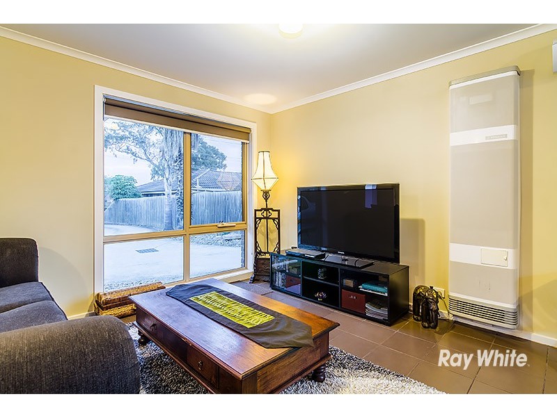 2/123 Fordholm Road, Hampton Park VIC 3976