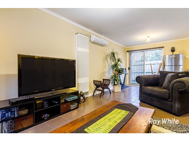 2/123 Fordholm Road, Hampton Park VIC 3976