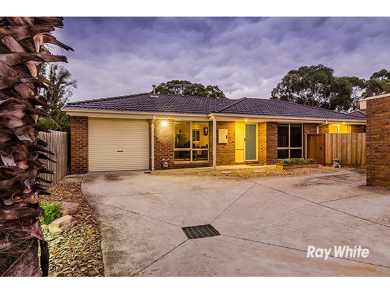 2/123 Fordholm Road, Hampton Park VIC 3976