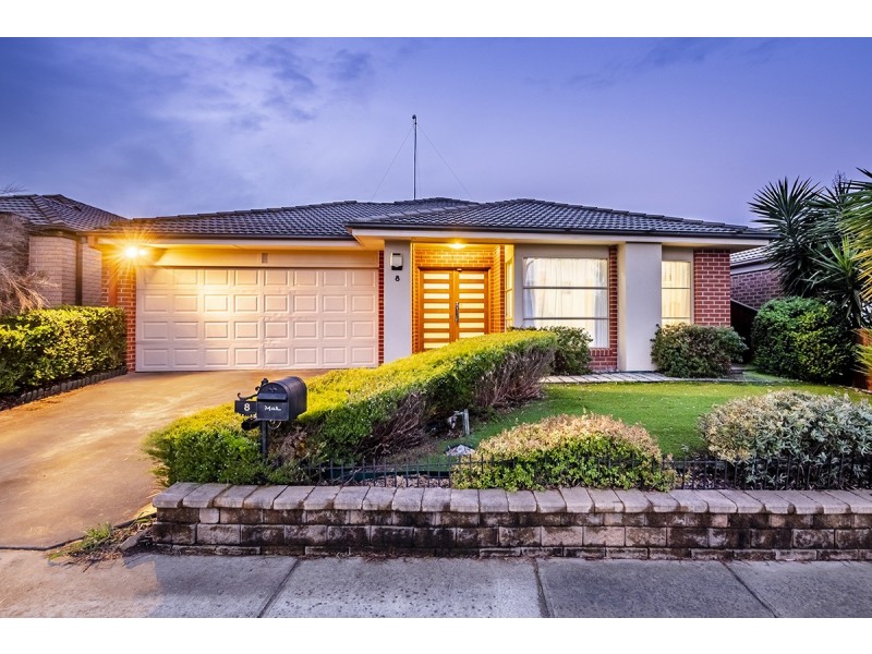 8 Wodalla Place, Lyndhurst VIC 3975