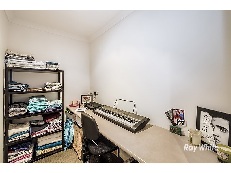 14 Nokota Lane, Clyde North VIC 3978