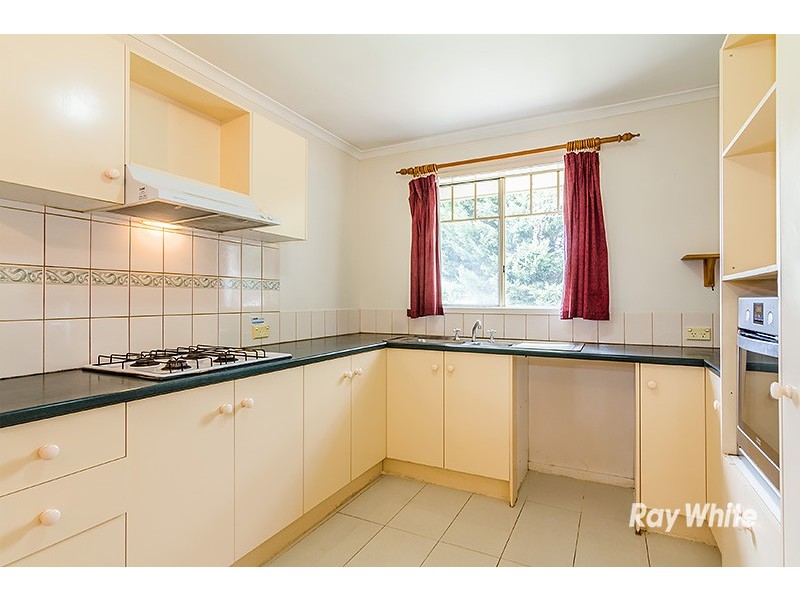 18 Friendship Close, Cranbourne West VIC 3977