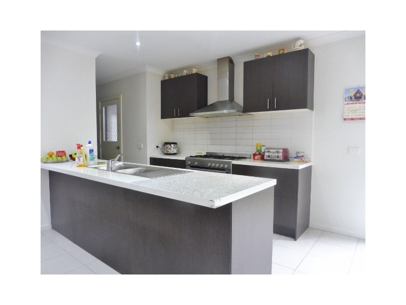 14 San Fratello Street, Clyde North VIC 3978