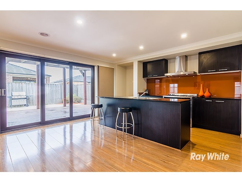 13 Quarters Boulevard, Cranbourne West VIC 3977