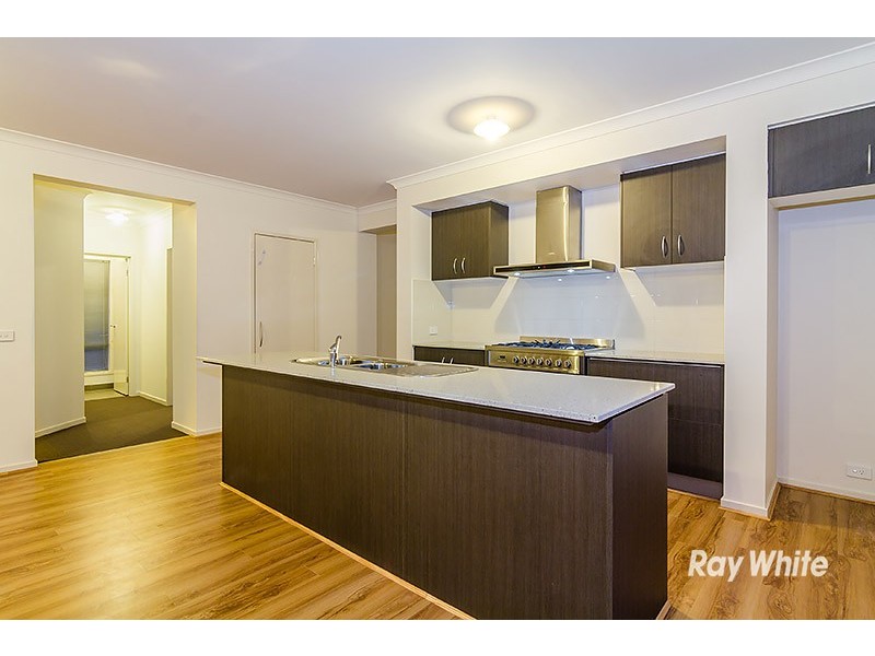 46 Connewara Crescent, Clyde North VIC 3978