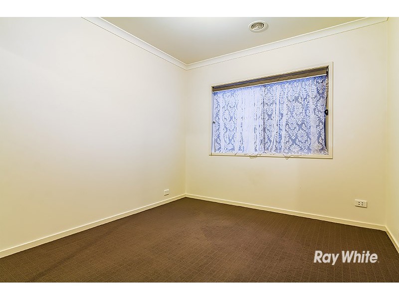 46 Connewara Crescent, Clyde North VIC 3978