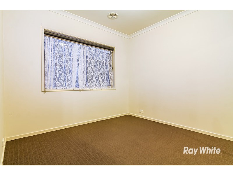 46 Connewara Crescent, Clyde North VIC 3978