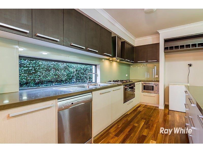 19 Mundaring Drive, Cranbourne VIC 3977