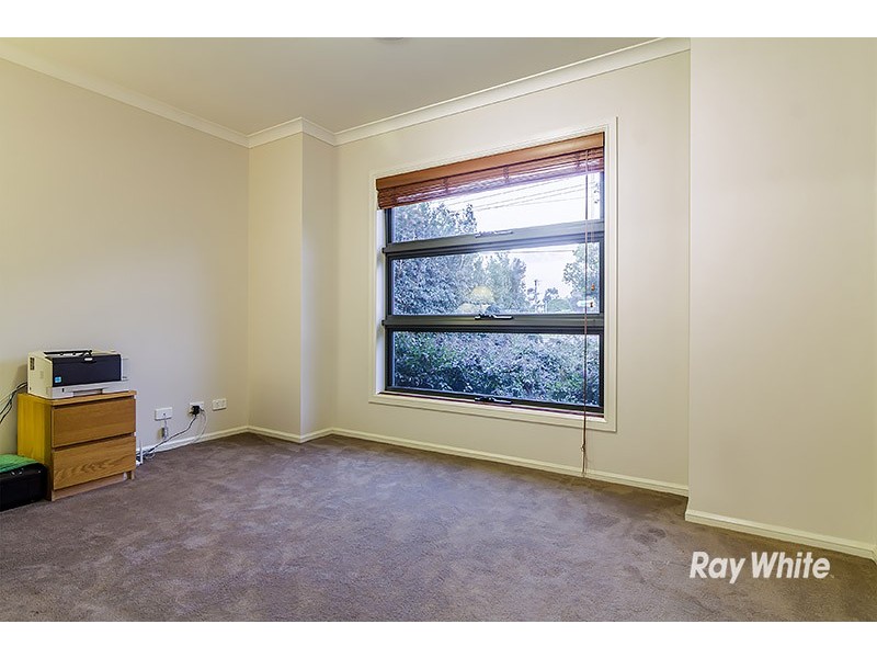 19 Mundaring Drive, Cranbourne VIC 3977