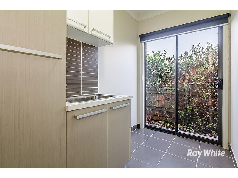 19 Mundaring Drive, Cranbourne VIC 3977