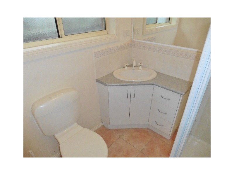 24 Darvell Court, Pakenham VIC 3810