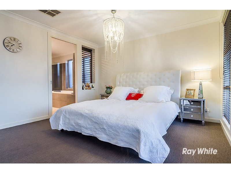 119 Brookwater Parade, Lyndhurst VIC 3975