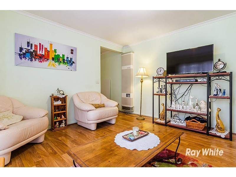 13 Charlotte Place, Cranbourne West VIC 3977