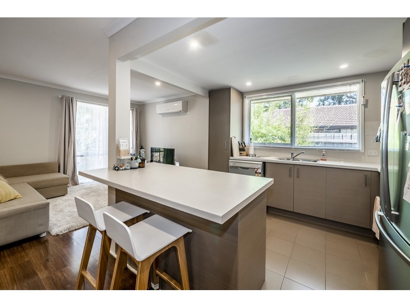 13 Lillian Street, Cranbourne VIC 3977
